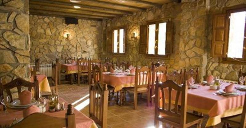 Hostal Restaurante Sierra De La Martina Charilla Kültér fotó